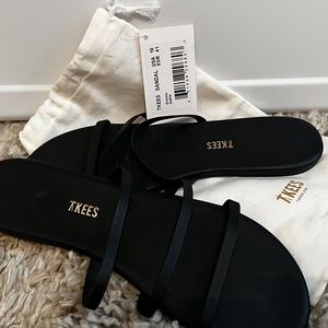 “TKEES” EMMA SLIDE SIZE 10